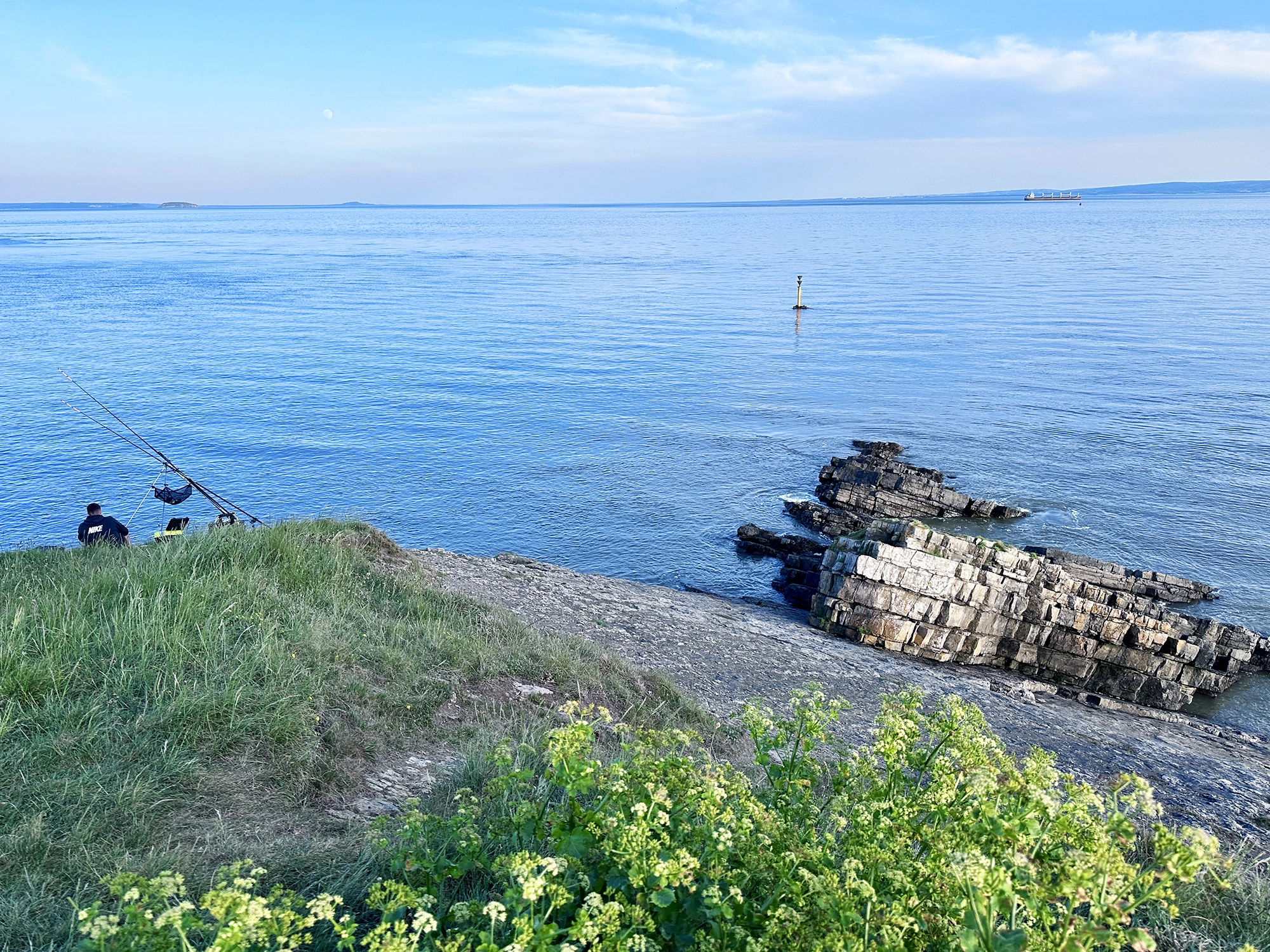 How to Tackle a New Spot in the Bristol Channel: Tips for a Successful First Session